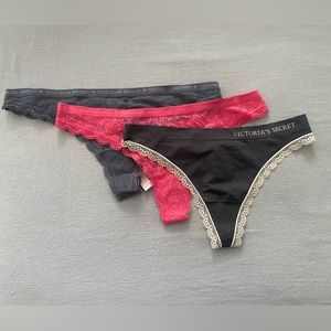 VS set of 3 underwear